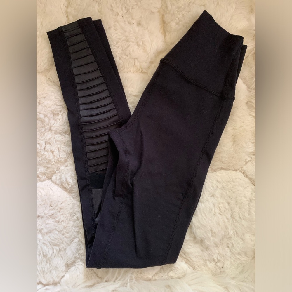 Alo Moto Leggings